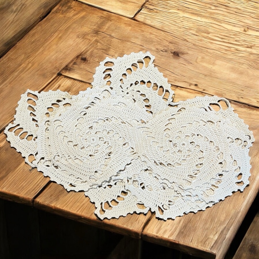 Lot of 7 Vintage Hand Crocheted Doilies Cream Double Round 11” X 5”